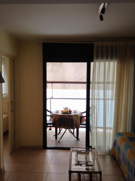 Apartamentos Sol Center Lloret Лорет де Мар Стая снимка